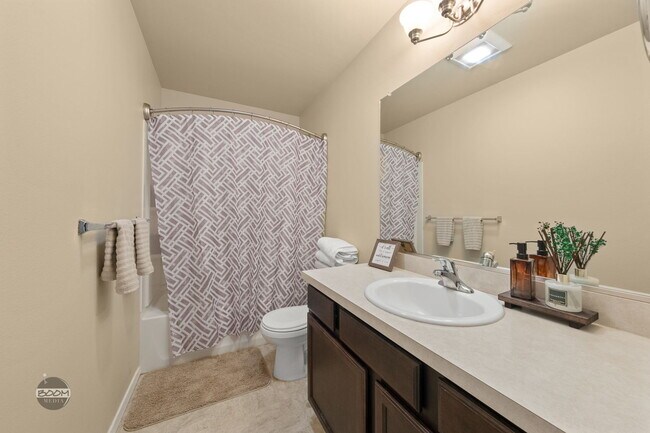 Building Photo - 12203 Vista Ridge Loop