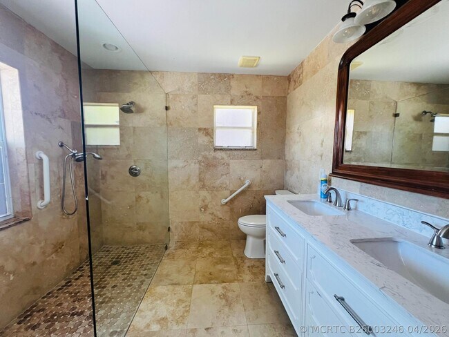 Building Photo - 12623 SW 8th Ct