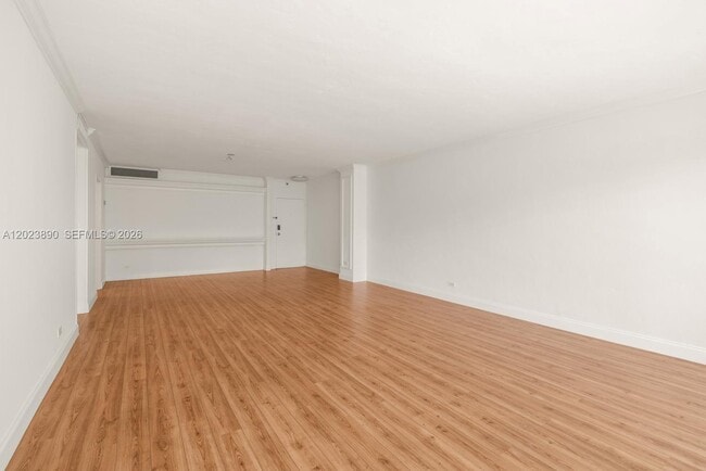 Building Photo - 2451 Brickell Ave