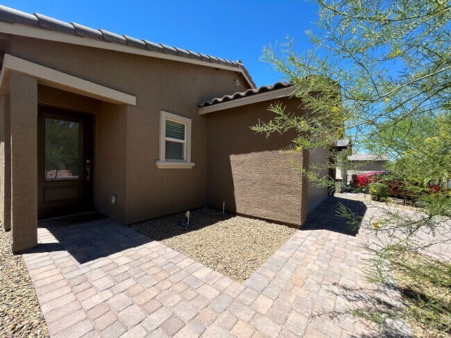 Building Photo - Newly Built Single Story Home Near Nellis AFB!