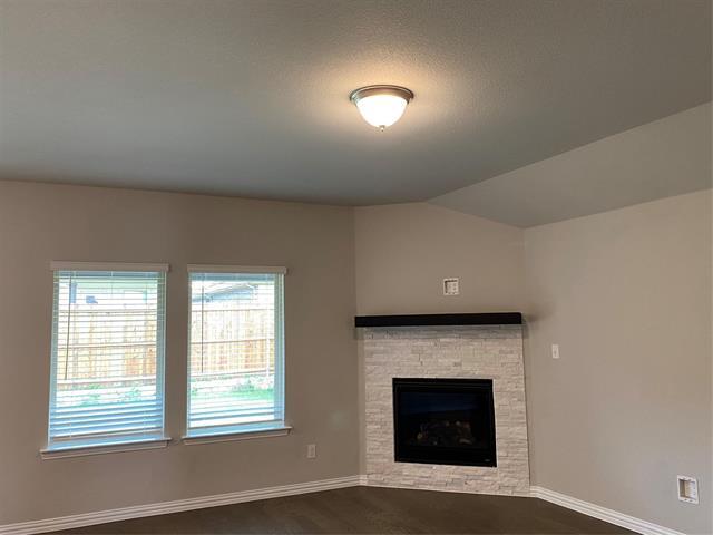 Building Photo - 5116 Shady River Dr