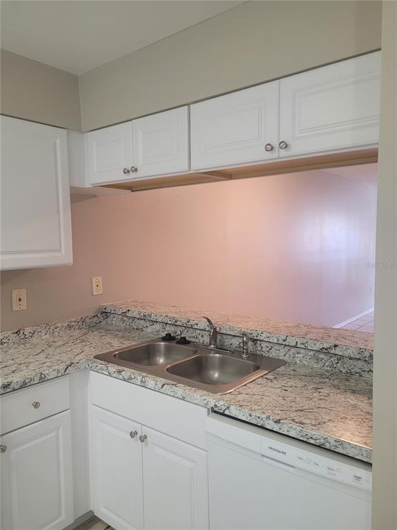 Building Photo - 3102 Enclave Ct