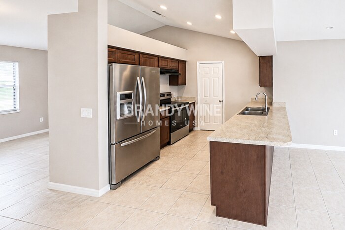Building Photo - 3137 Overdale St