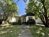 Building Photo - 114 Clingman Ave