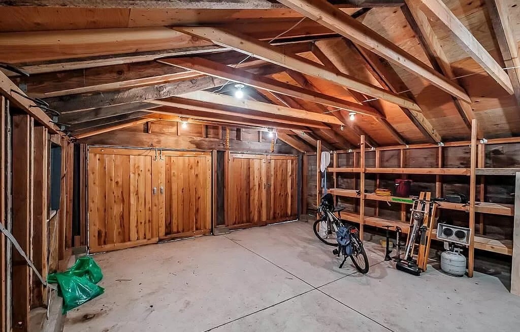 Garage (storage only) - 602 NW 9th St
