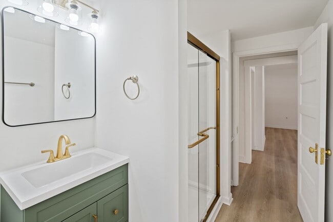 Primary Photo - Stunning 3 bedroom home in East Pittsburgh available now!