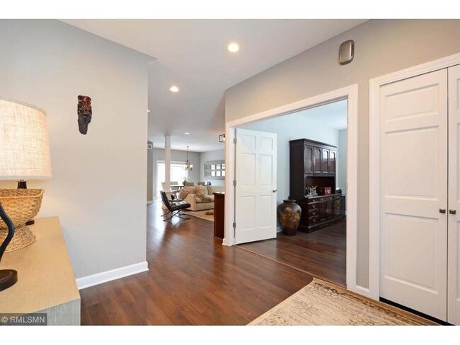 Building Photo - 3221 42nd Ave S