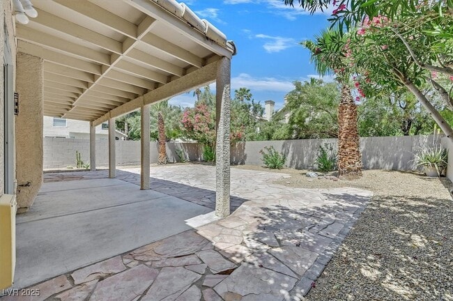 Building Photo - 7628 Desert Cactus Cir