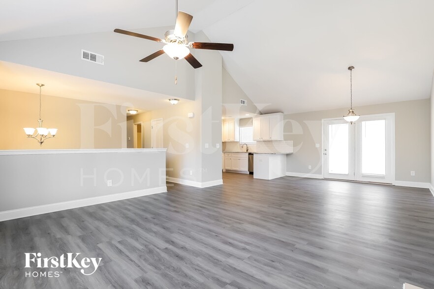 Building Photo - 4104 Belvedere Cir