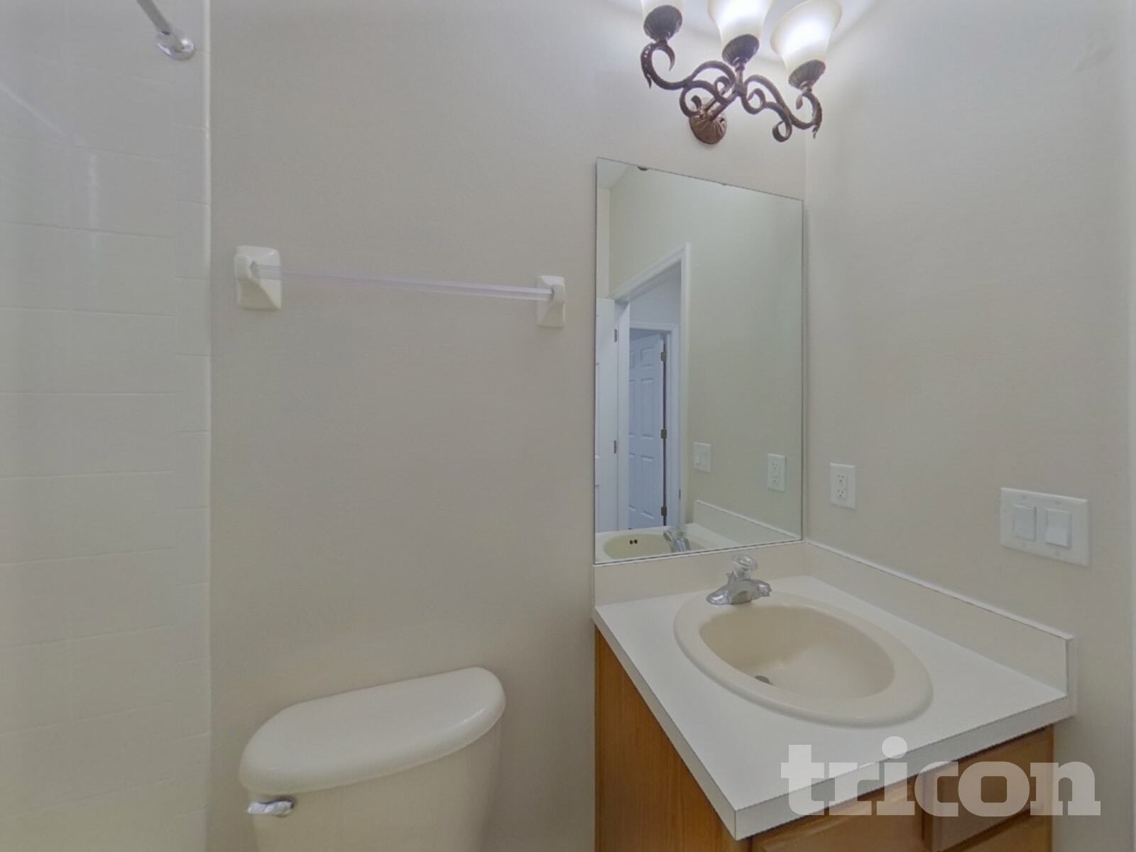 Building Photo - 1720 Mountclair Ct