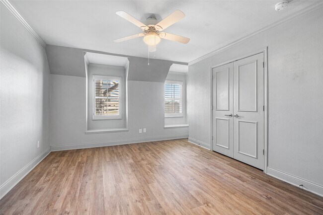 Building Photo - 14707 Barryknoll Ln