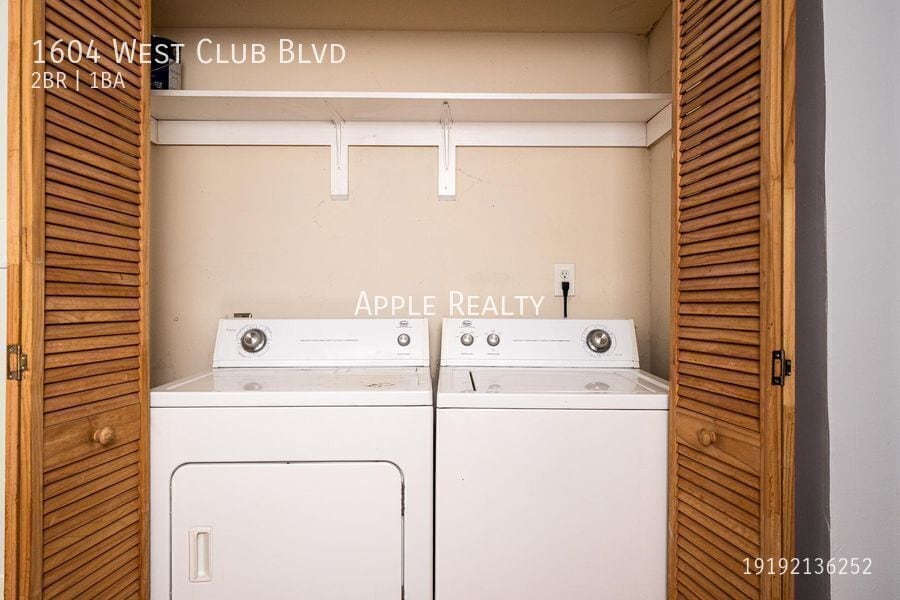 Building Photo - 1604 W Club Blvd