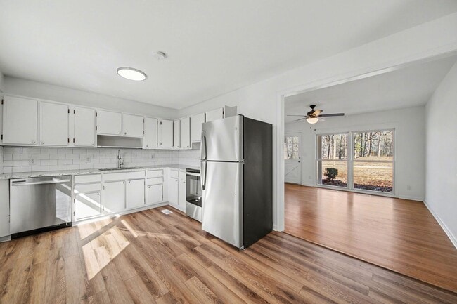 Building Photo - 2 Bedroom/2 Bath Home in Polkton