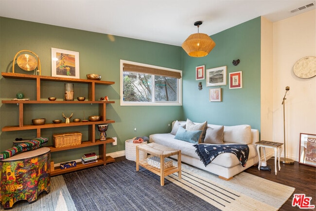 Building Photo - 1024 N Naomi St