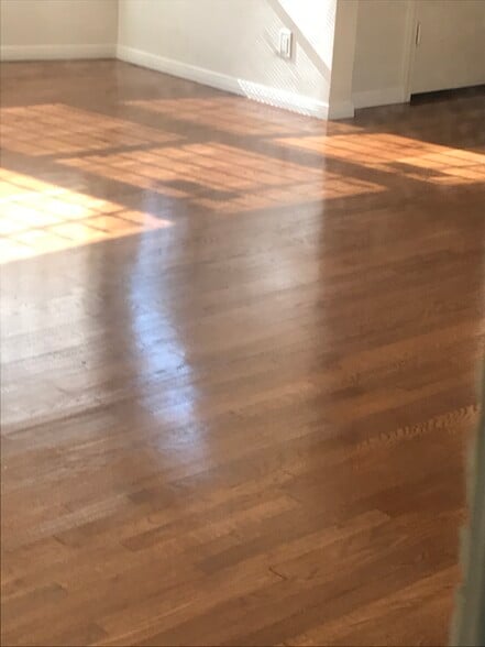 Building Photo - 1803 W 36th St