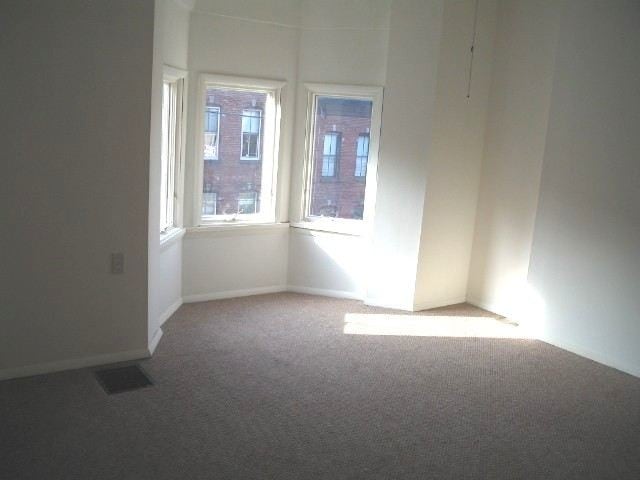 Building Photo - 65 Ingalls Ave