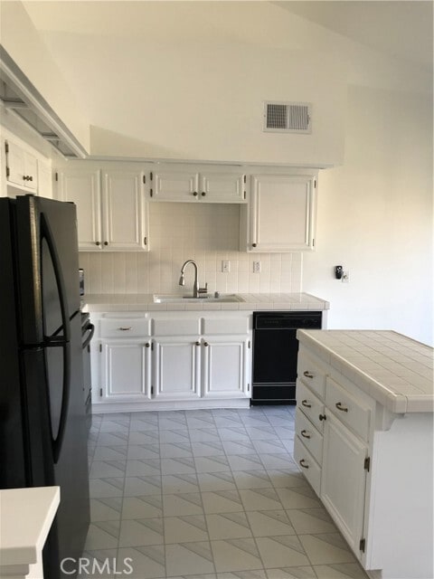 Building Photo - 210 Lille Ln