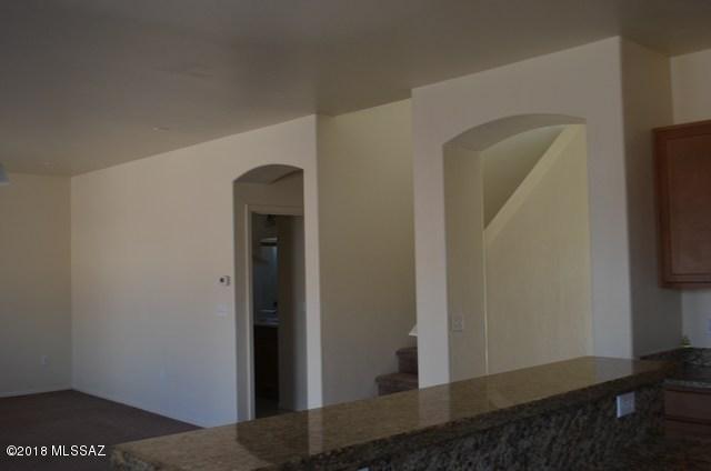 Building Photo - 9133 S Whispering Pine Dr