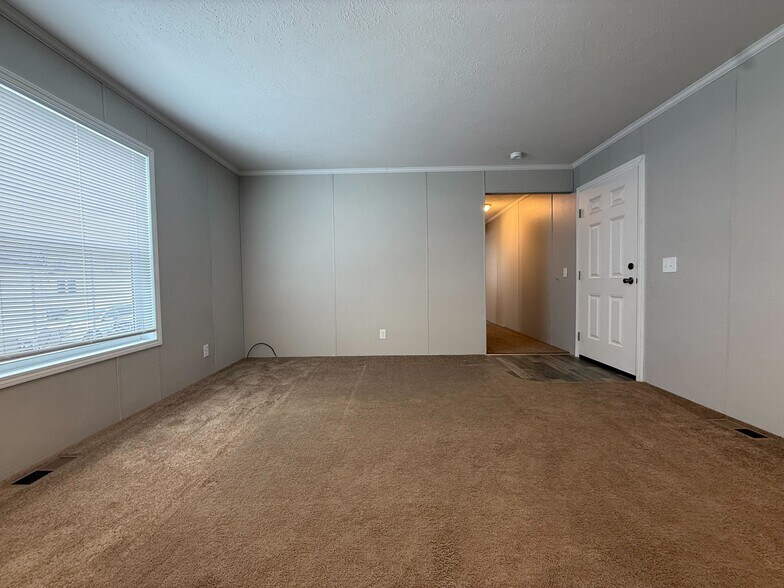 Building Photo - 12230 St Michel Ave