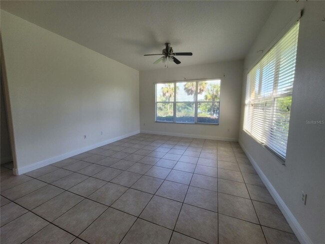 Building Photo - 113 Torino Ln