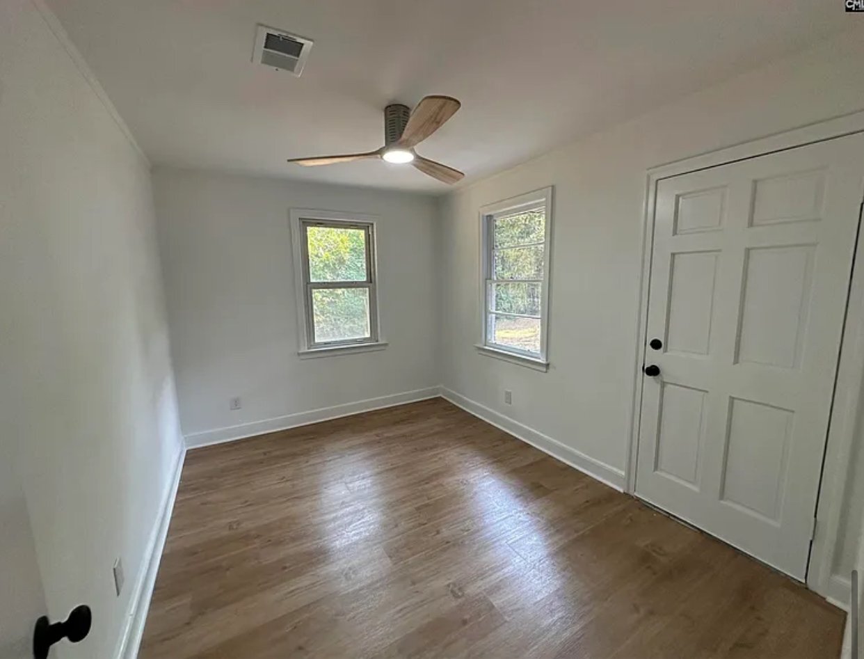 Building Photo - 822 Apache Dr