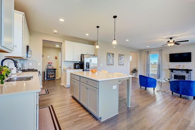 Building Photo - 3938 Legacy Rd