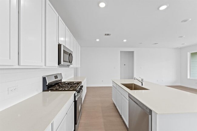 Building Photo - 22140 Juniper Crossing Dr