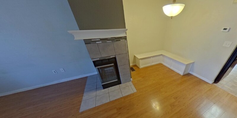 Building Photo - 1885 S Quebec Way