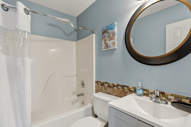 Building Photo - 329 Sailfish Cir
