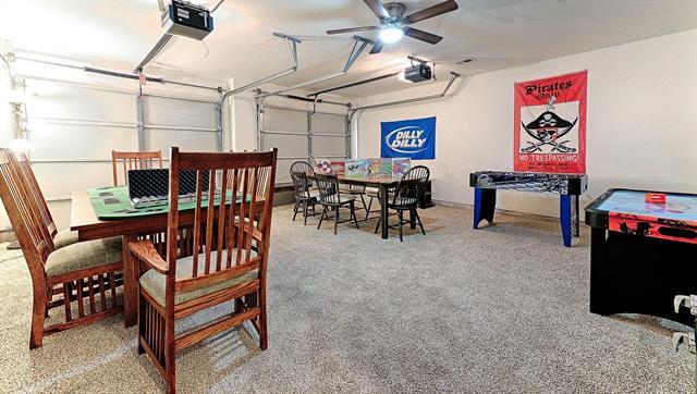 Building Photo - 5801 Pinebrook Dr