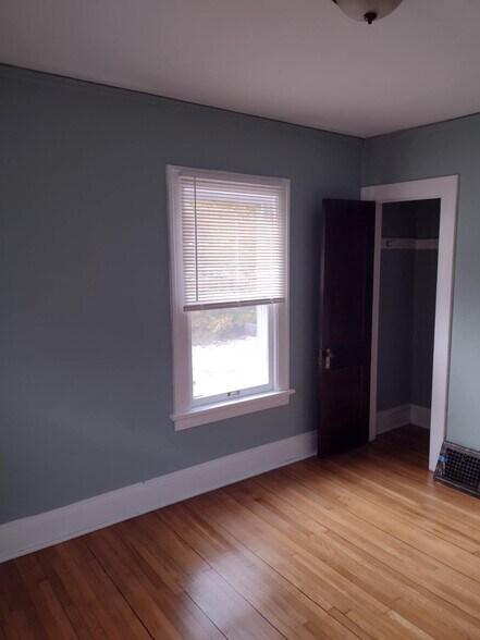 Bedroom 1 - 3126 Kensington Rd