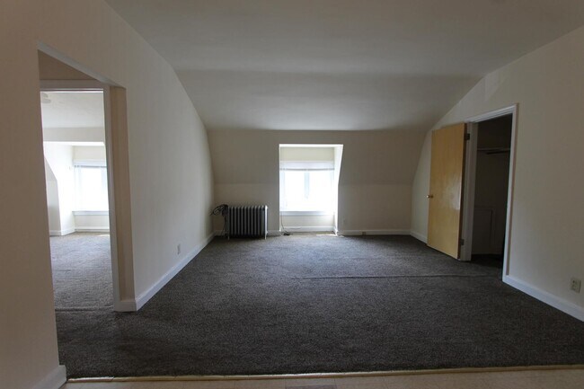 Building Photo - 7174 Germantown Ave