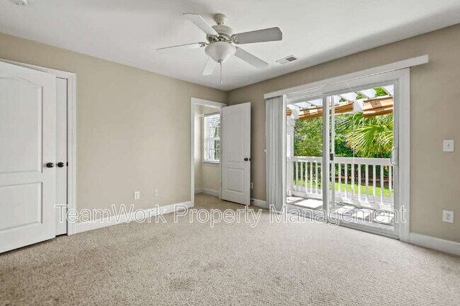 Building Photo - 2936 Sugarberry Ln