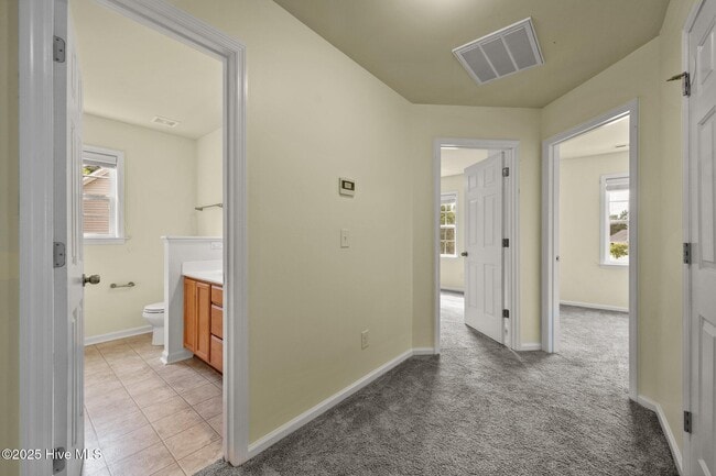 Building Photo - 1004 Summerfield Ct
