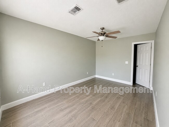 Building Photo - 1334 Washington Palm Loop