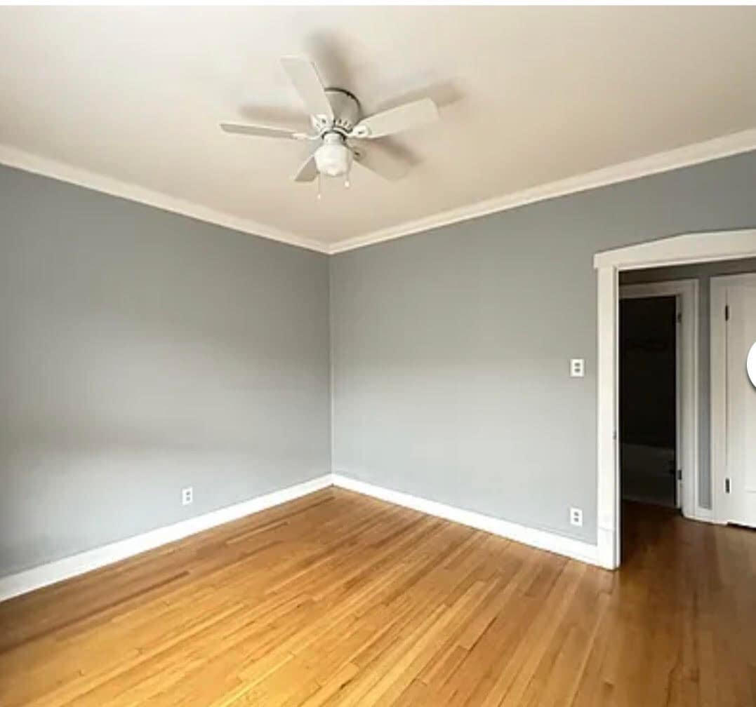 Building Photo - 1321 W Estes Ave