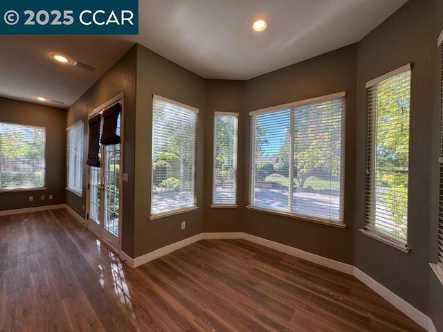 Building Photo - 2551 Alamo Country Cir