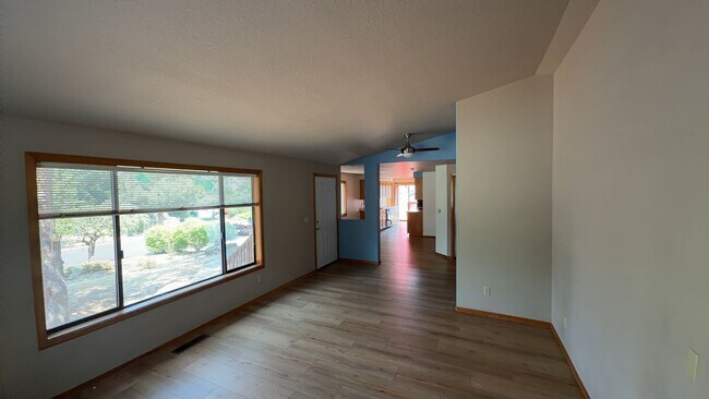 Building Photo - 2741 NE Laramie Way