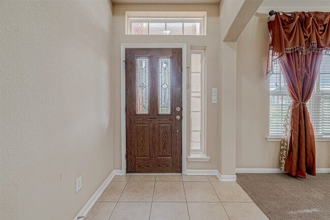 Building Photo - 8926 Silent Hills Ln