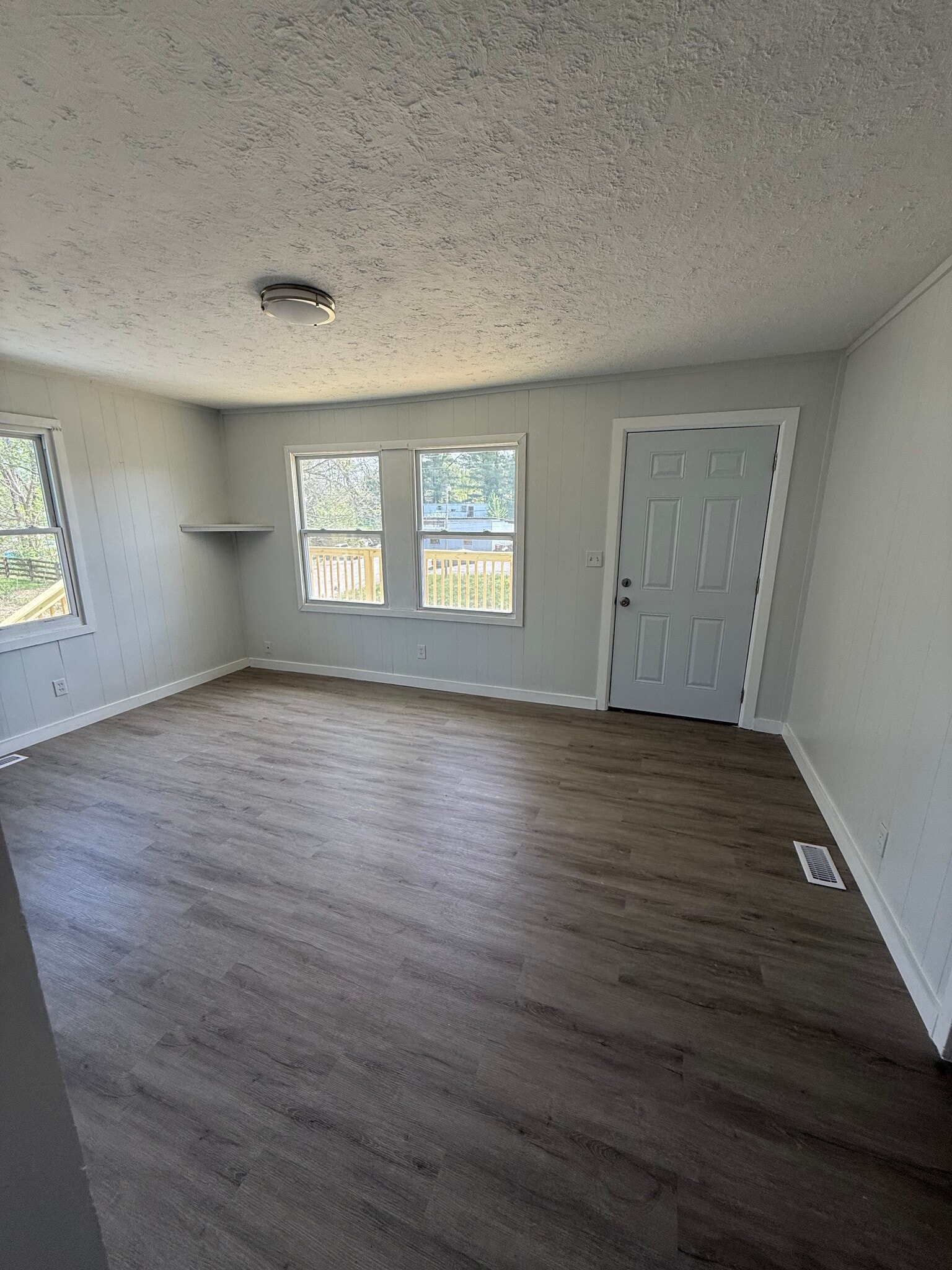 Building Photo - 5740 Dodson Ferry Rd