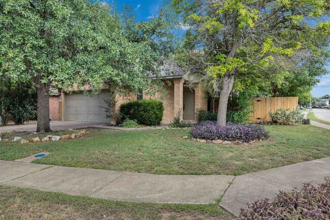 Building Photo - Move In Special- $250 off 1st Full Months ...