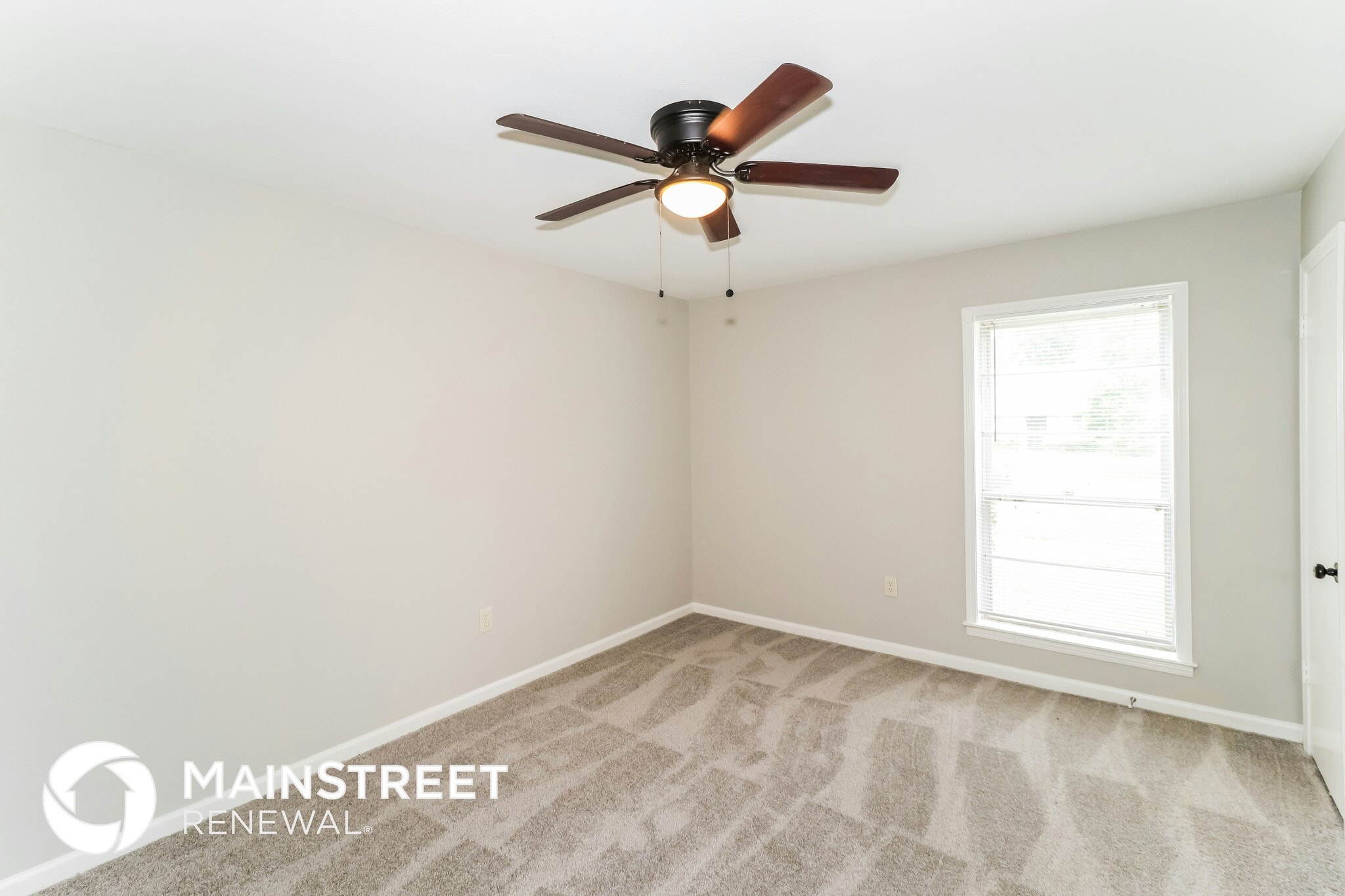 Building Photo - 5159 Downs Dr