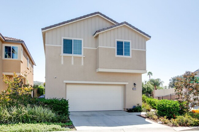 Building Photo - 5605 Estrella Wy