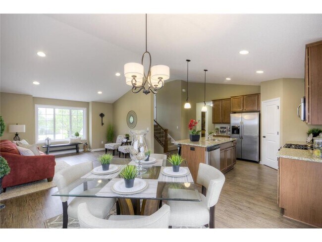 Building Photo - 9780 Jordan Ave NE