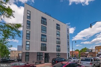 Building Photo - 1100 Bladensburg Rd NE