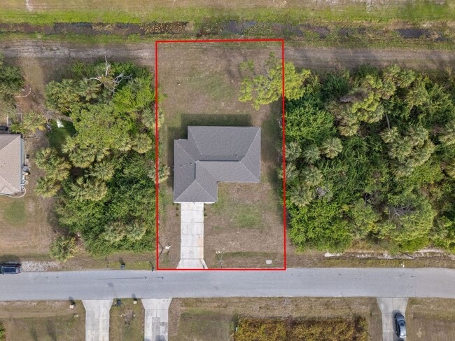 Building Photo - 2462 Ensenada Ln