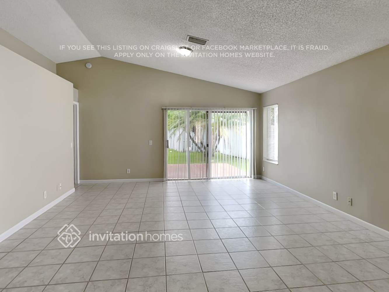 Building Photo - 1586 Mira Vista Cir