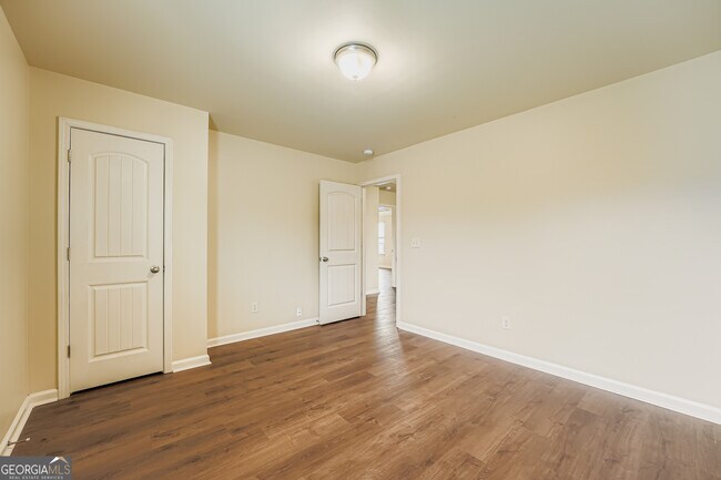 Building Photo - 1123 Easley Ct SE
