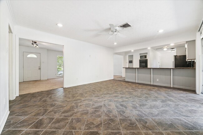 Primary Photo - 5422 Spellman Rd