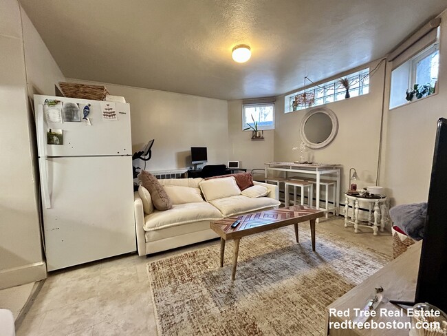 Building Photo - 50 Parkman St